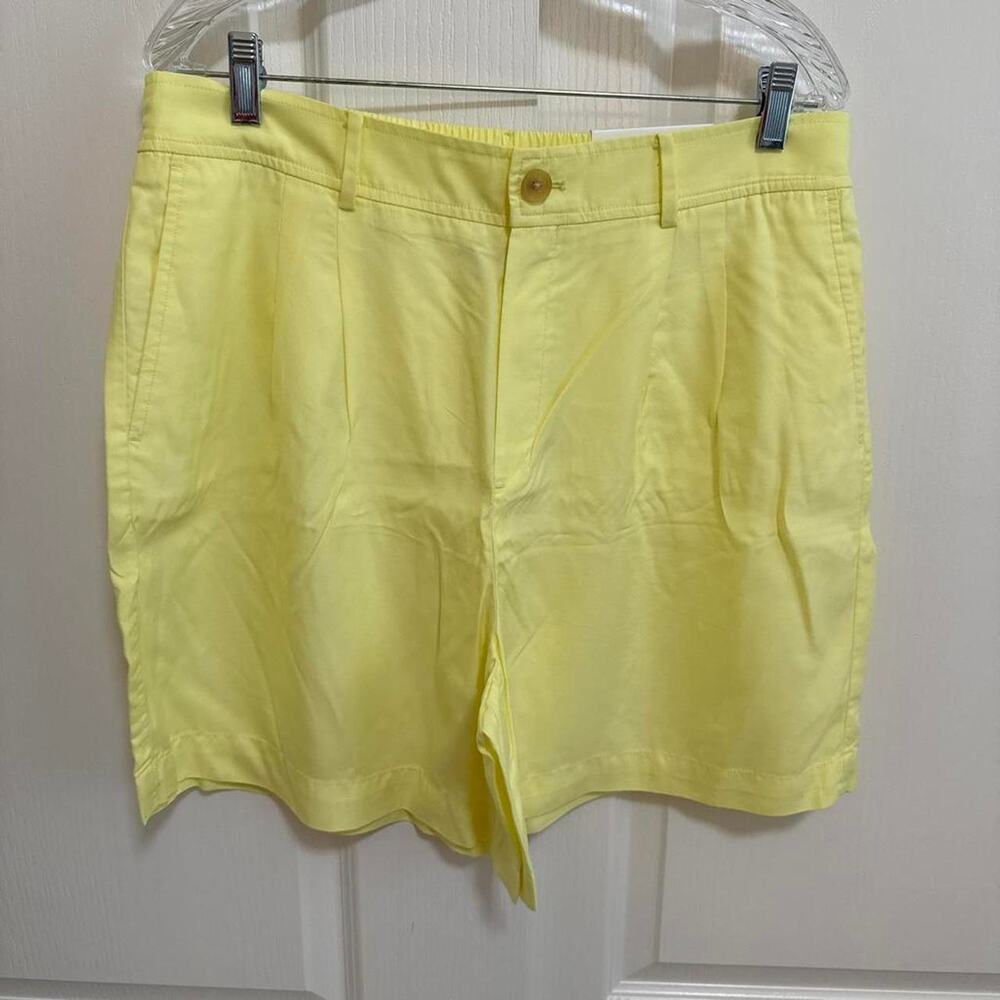 Yellow Loft linen shorts size L NEW